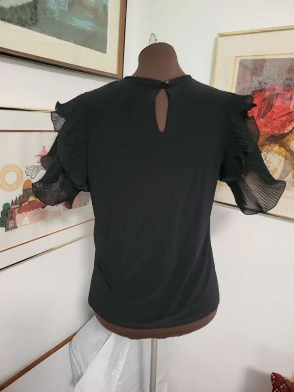 NWT Joseph Ribkoff Black Ruffled Sleeve Evening Top Size 12 - Picture 3 of 5